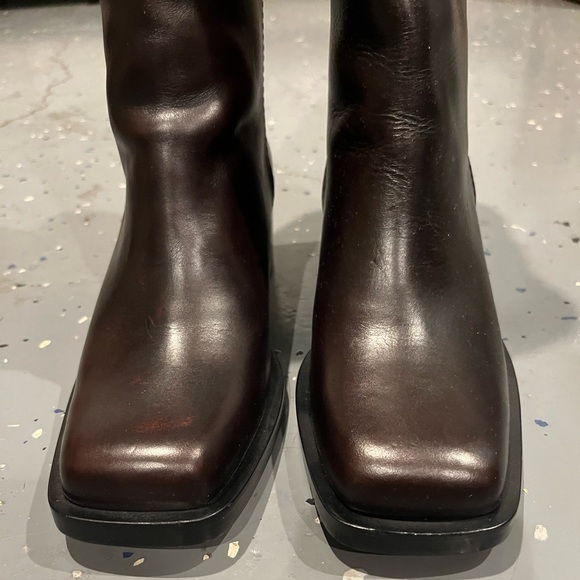 100% AUTH Chanel 14A G30170 Square Toe Brown Leather Boots Sz 38 $1875 - Picture 2 of 14